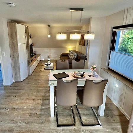 Peedy'S Luxurioese 60M² Wohnung Mit Balkonterrasse Stade Extérieur photo