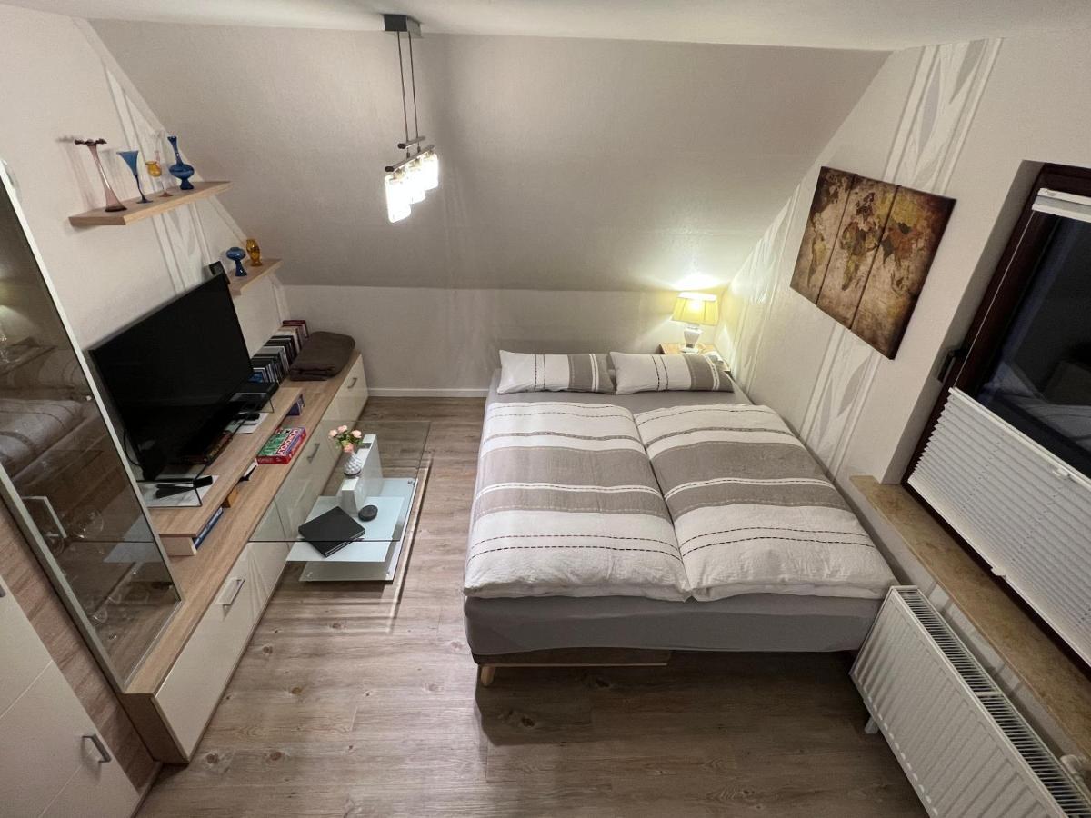 Peedy'S Luxurioese 60M² Wohnung Mit Balkonterrasse Stade Extérieur photo