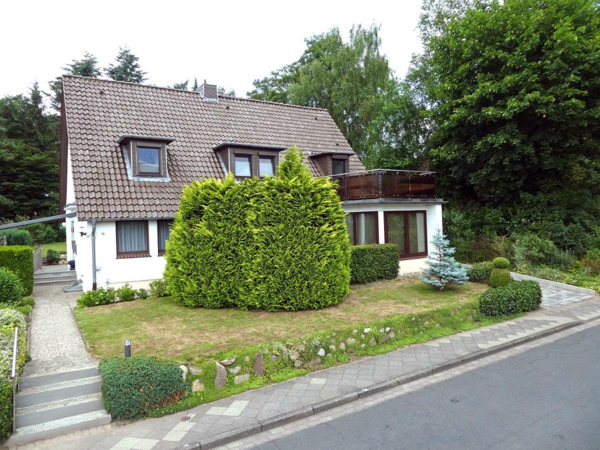 Peedy'S Luxurioese 60M² Wohnung Mit Balkonterrasse Stade Extérieur photo